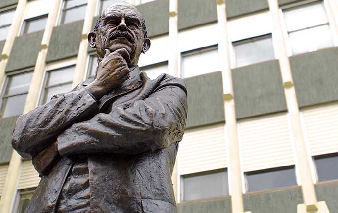 马来西亚莫纳什大学本科专业